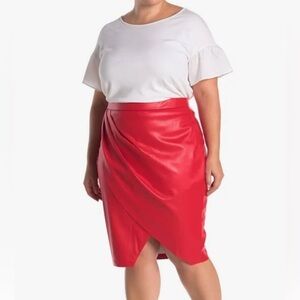 Marée Pour Toi Pintuck Faux Leather Pencil Skirt Red NWT